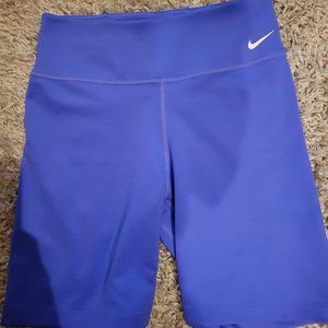 NIKE BIKER SHORTS